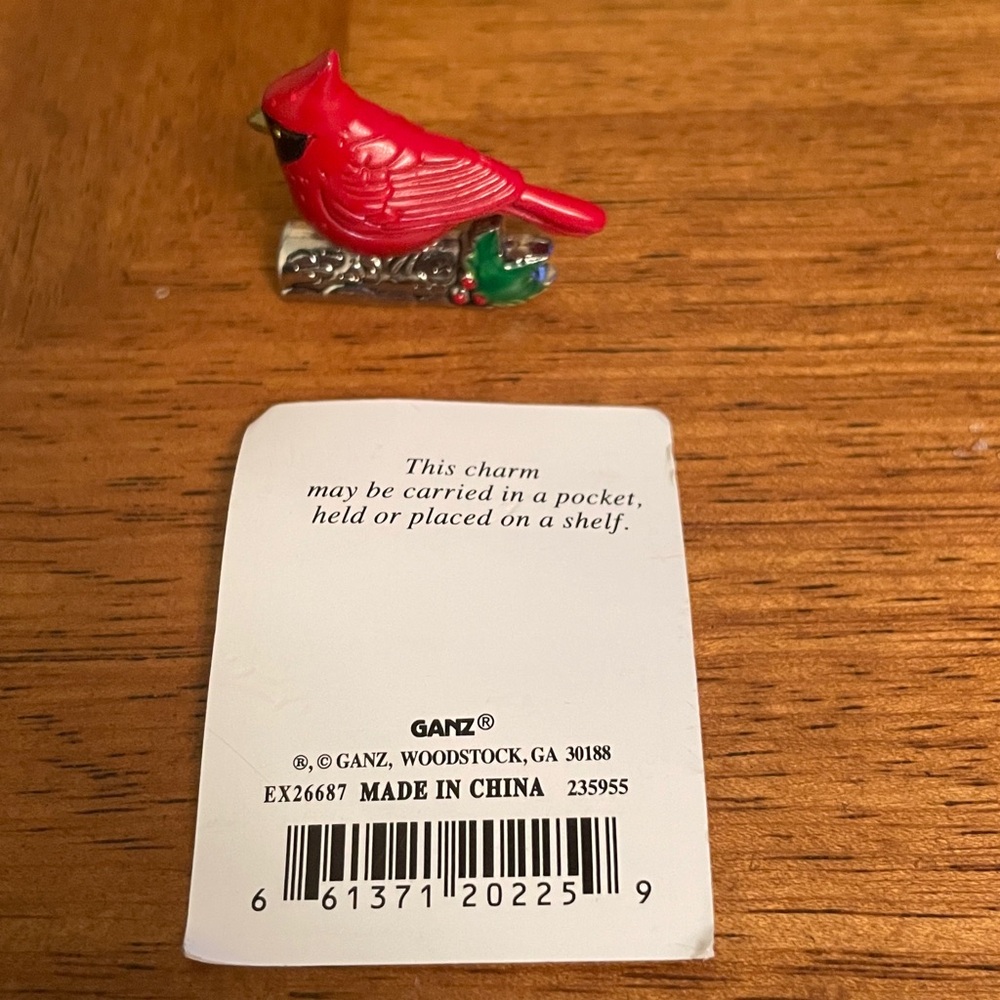 Metal Miniature Christmas Cardinal from Heaven Charm for Pocket Shelf or Held - Picture 2 of 9